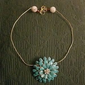 🦋 Floating Flower Choker